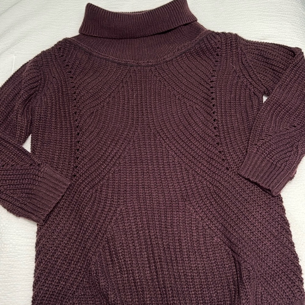 Women’s Sweater